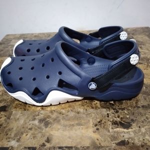 Crocs mens blue and white clogs size 11